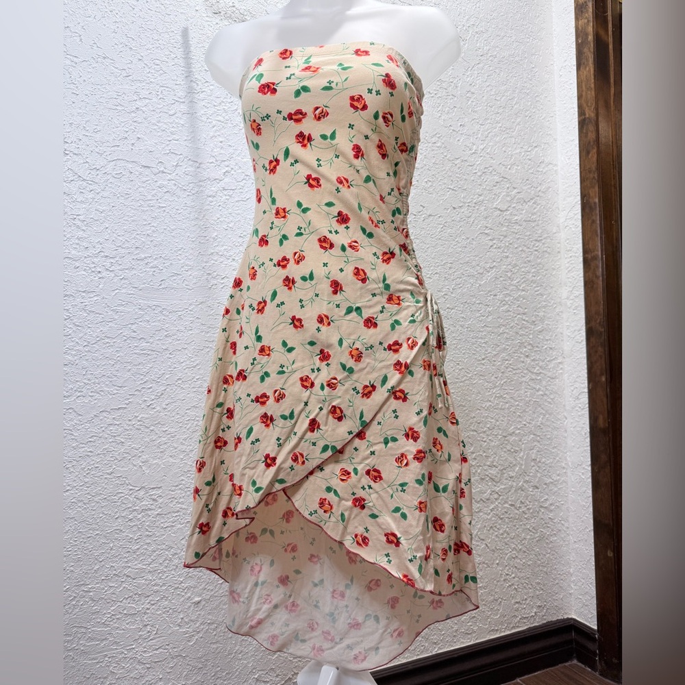 Chic Floral Strapless High-Low Dress